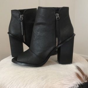 Forever 21 Black Booties